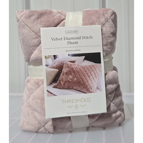 Threshold Mauve Pink Diamond Stitch Velvet Standard Pillow Sham 20" x 26" Copy - Picture 2 of 7